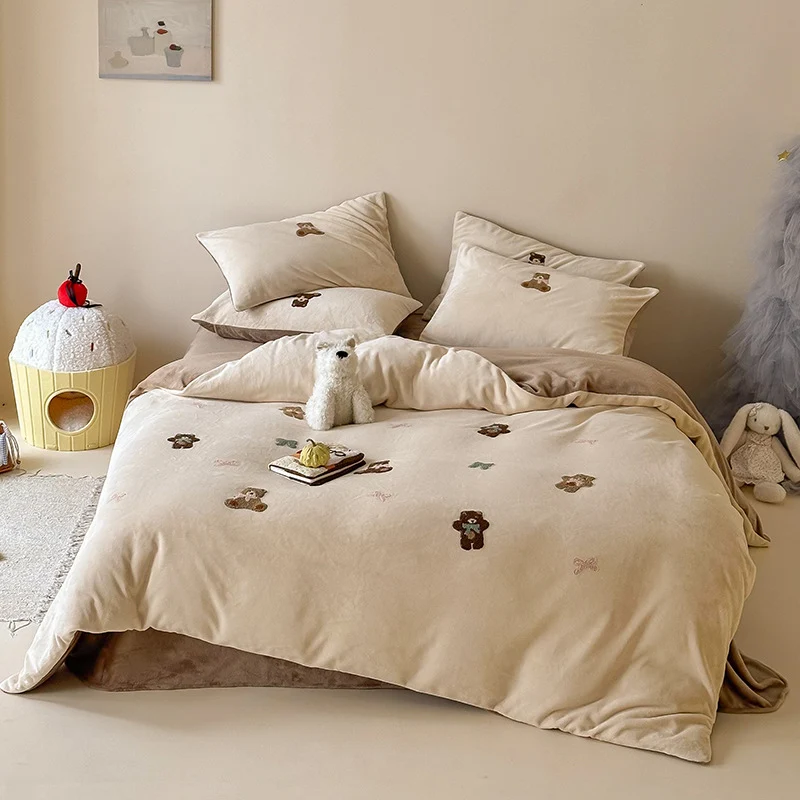 Bettwäsche-Set mit bestickten Cupcake-Motiven und weicher Baumwollmischung