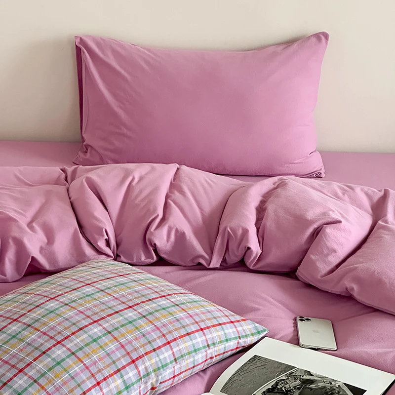 Minimalistisches Makosatin-Bettwäscheset mit extra-weicher Oberfläche und pflegeleichter Webung