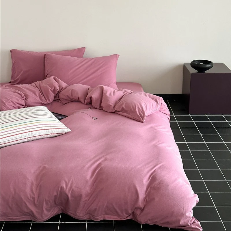 Minimalistisches Makosatin-Bettwäscheset mit extra-weicher Oberfläche und pflegeleichter Webung