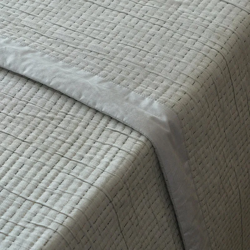 Gestepptes Baumwoll-Bettüberwurf-Set mit leichtem Patchwork‑Relief