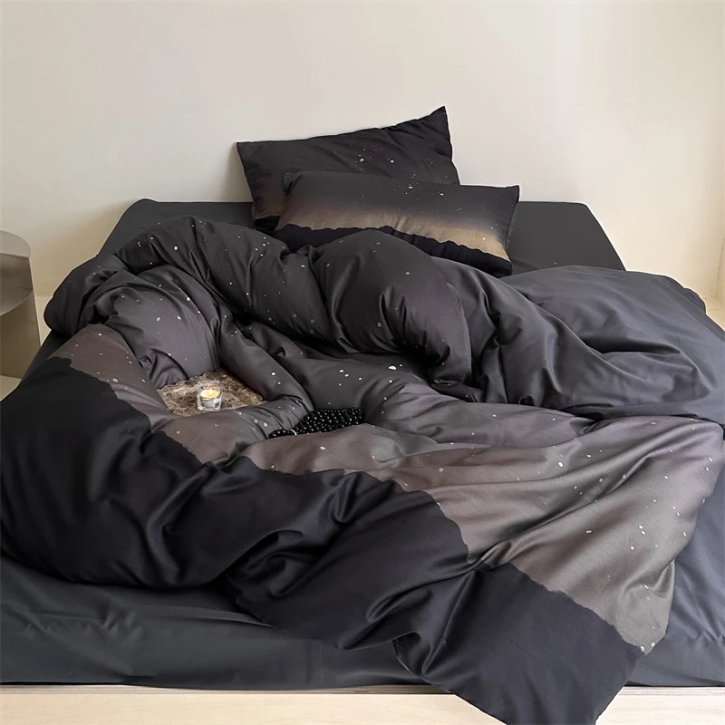 Gepunktete Bettwäschegarnitur aus Baumwoll‑Satin mit extra weichem Griff