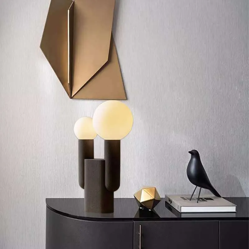 Moderne Kugel Tischlampe