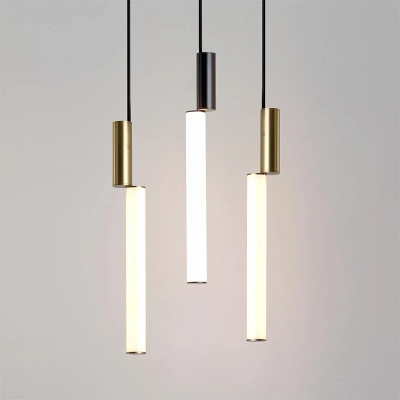 Moderner minimalistischer Pendelleuchte mit doppelten Röhren