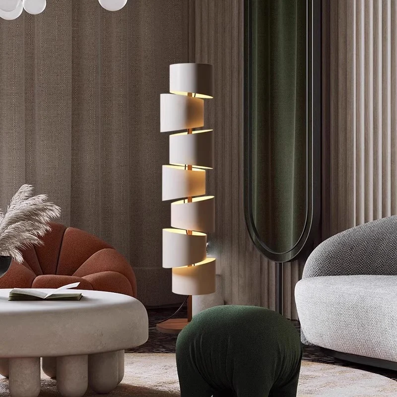 Spiralisierende Moderne Stehlampe