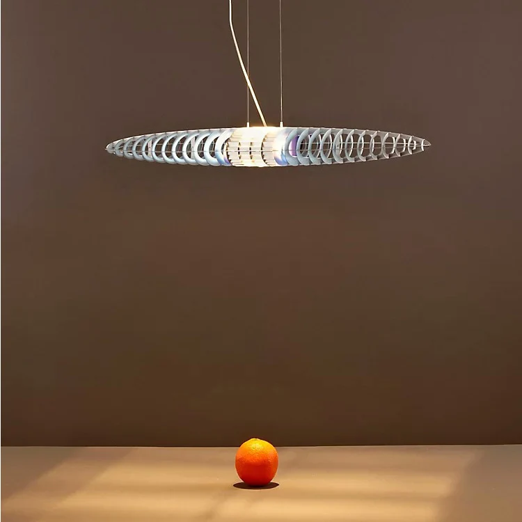 Elegante abstrakte LED-Kronleuchter