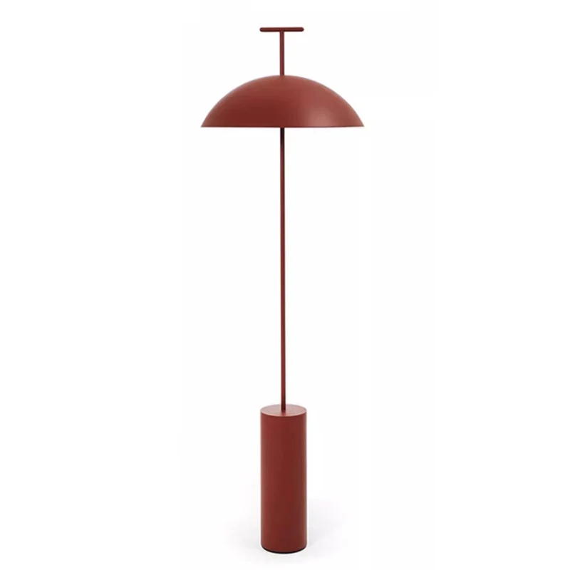 Moderner minimalistischer Stehlampe mit zylindrischem Fuß
