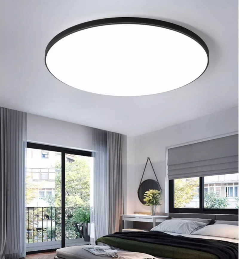 Moderne Deckenleuchte mit bündigem Einbau