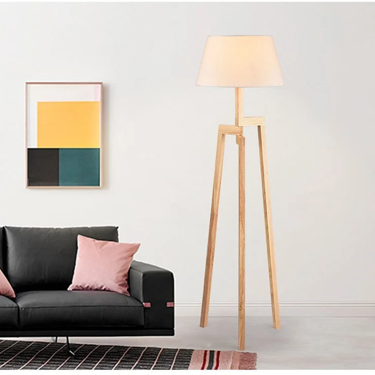 Moderne Holz-Stativ-Stehlampe