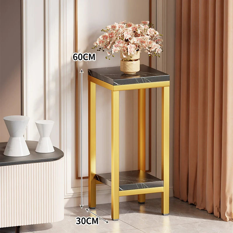 Schmaler hoher Pflanztisch Beistelltisch mit Marmoroberfläche, unterem Regal und goldenem Metallrahmen