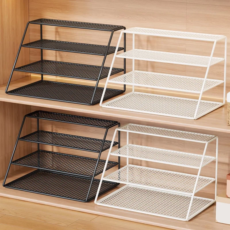 Vierstufiger Mesh-Desktop-Schuhorganisator mit geneigtem Gestell