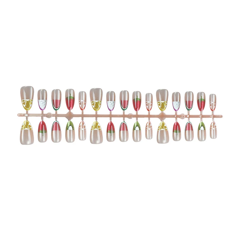 Frucht-inspiriertes Press-On Nagelkunst-Set