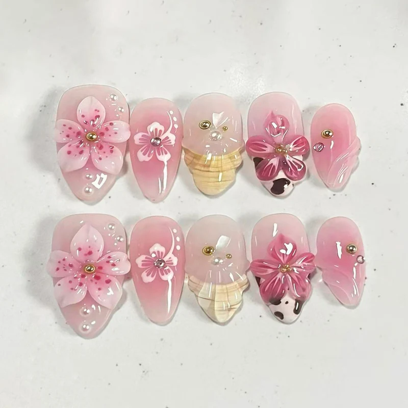 Blumenmuster Press-On Nagelkunst Kollektion