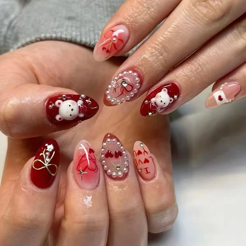 Themen Press-On Nagelkunst Set mit 3D Bären-Elementen