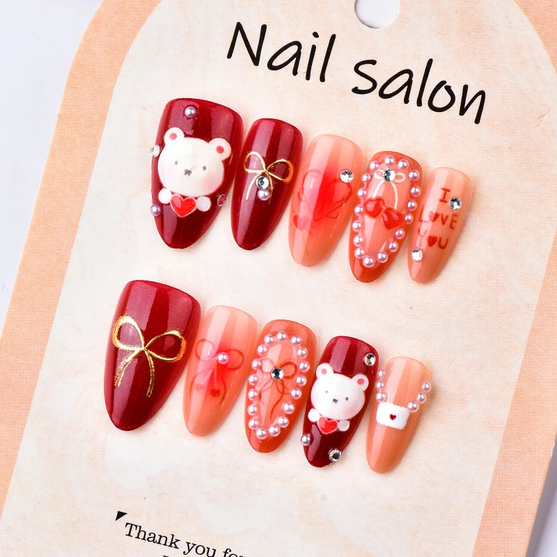 Themen Press-On Nagelkunst Set mit 3D Bären-Elementen