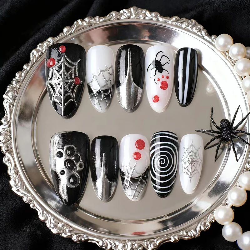 Spooky-Themen Press-On Nagelset