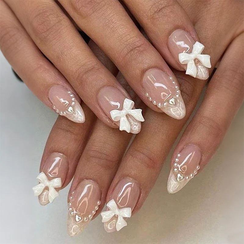Elegantes Dekoratives Press-On Nagelset