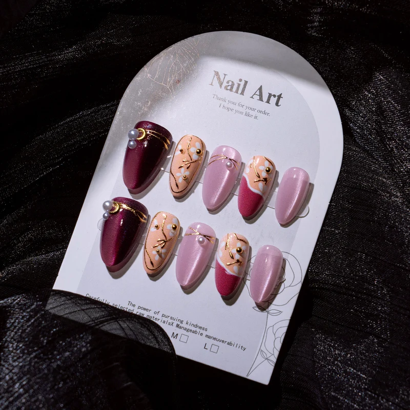 Elegantes dekoratives Press-On-Nagelkunst-Set 1790738758