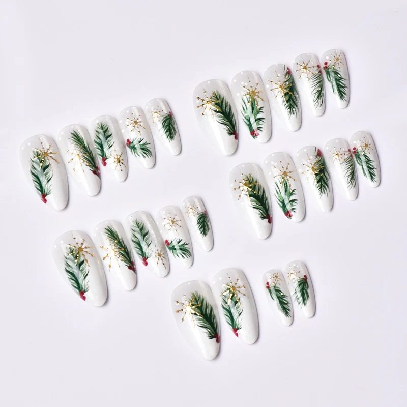 Festliche Botanische Press-On Nagelkunst