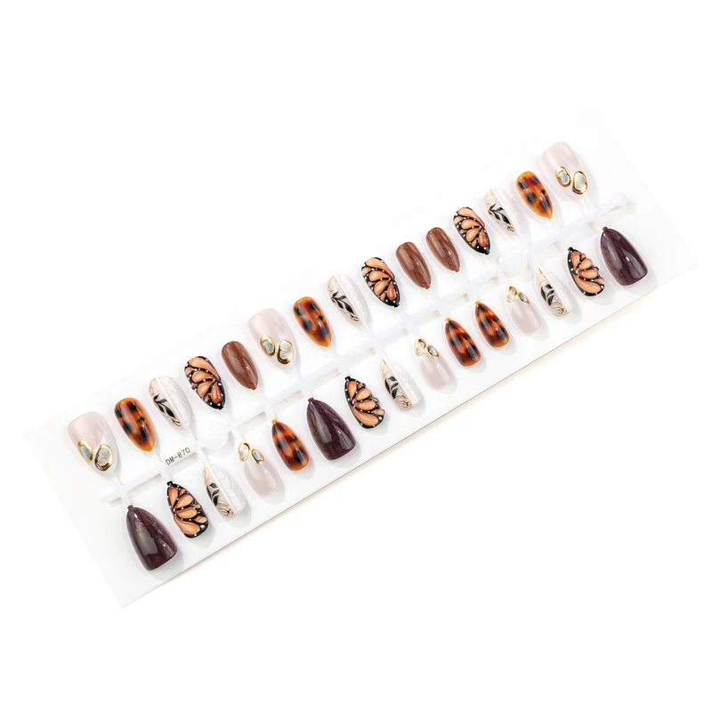 Manuelles Künstlerisches Press-On-Nagelset