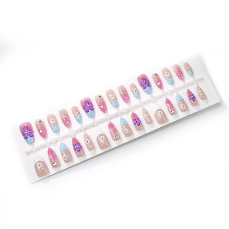 Floral-Artistic Druck-On Nagelset
