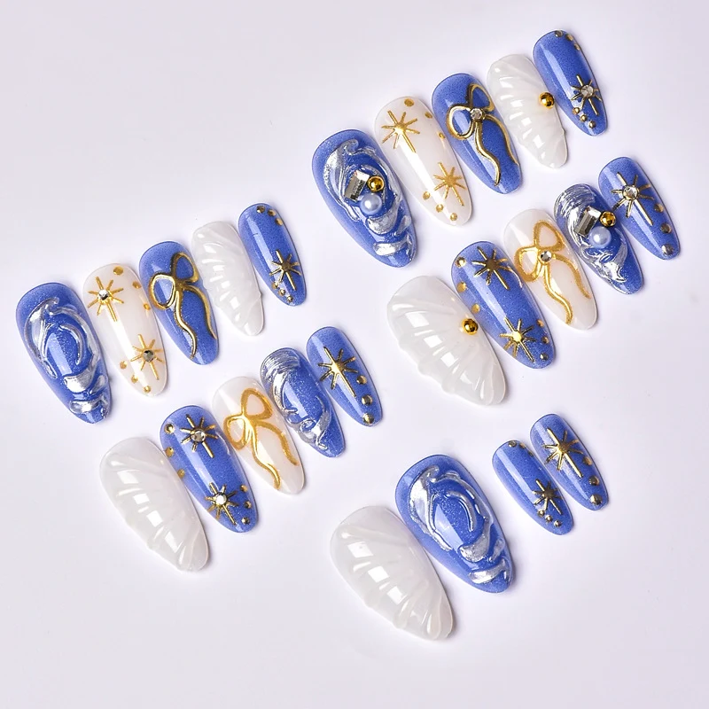 Luxuriöses dekoratives Press-On-Nagelset