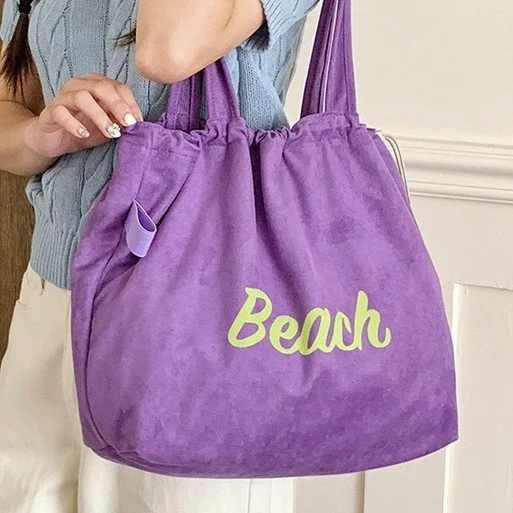 Stylische Strandtasche