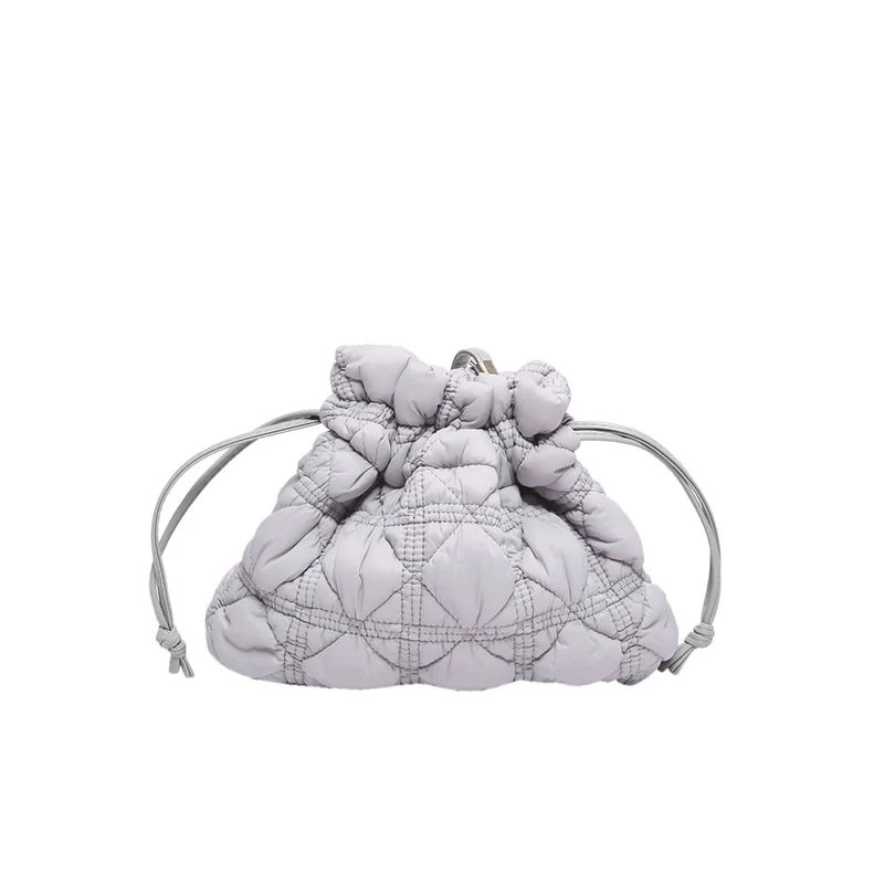 Gepolsterte Kordelzug-Handtasche