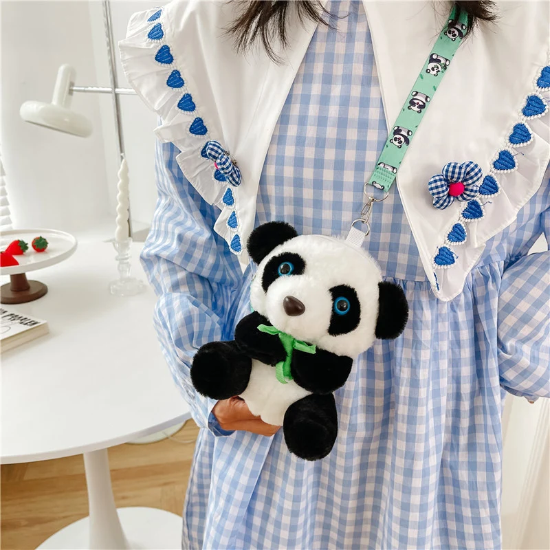 Plüsch-Panda-Themen-Schlüsselanhänger