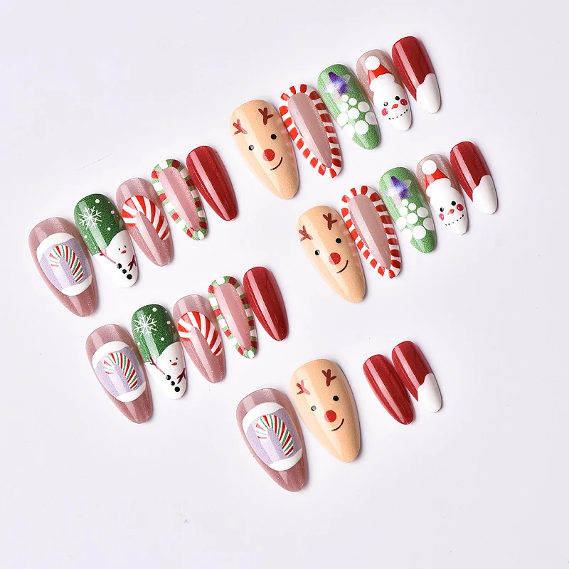 Festliches Feiertags-Nagelkunst-Design