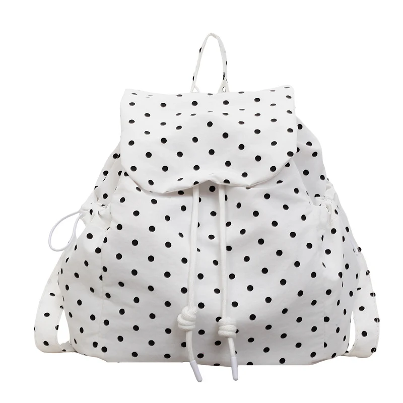 Süßer gepunkteter Drawstring-Rucksack