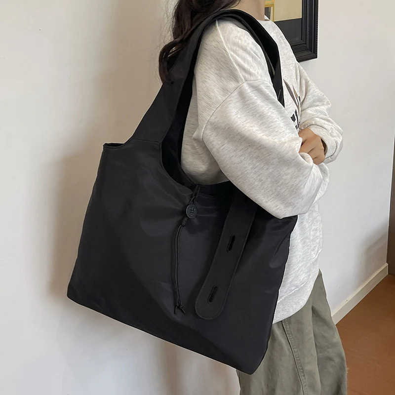 Stylische Utility-Tote-Tasche