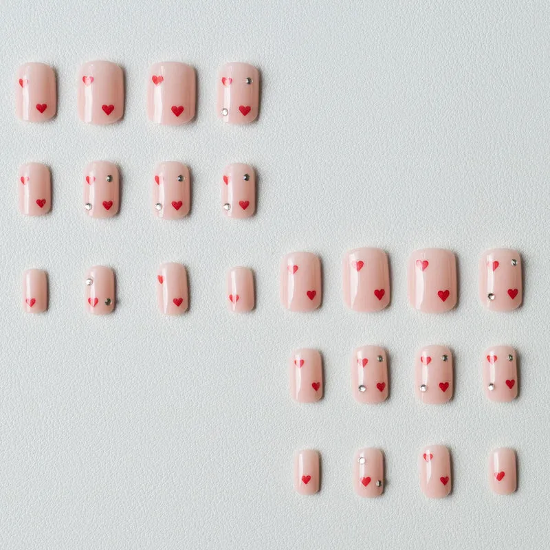Herz-Muster Nagelkunst-Kit