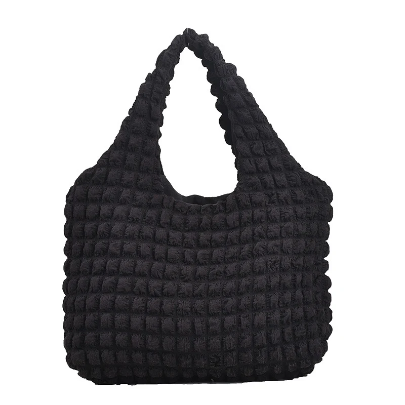 Gemütliche strukturierte Schultertasche