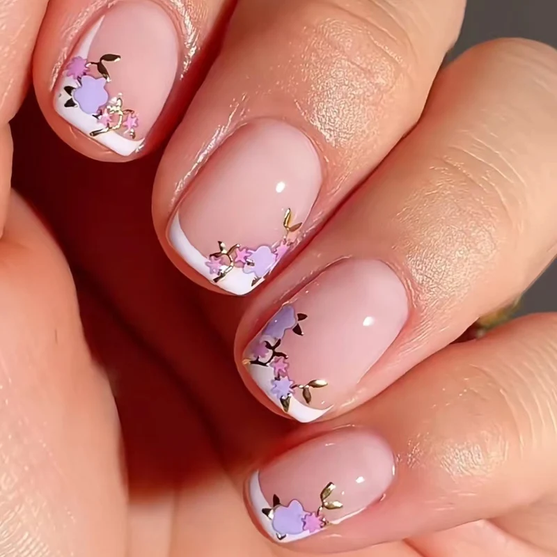 Blumeninspiriertes Nagelkunst-Set
