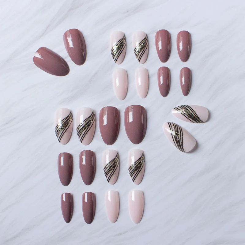 Elegantes Stiletto-Design-Nagelkunst-Set