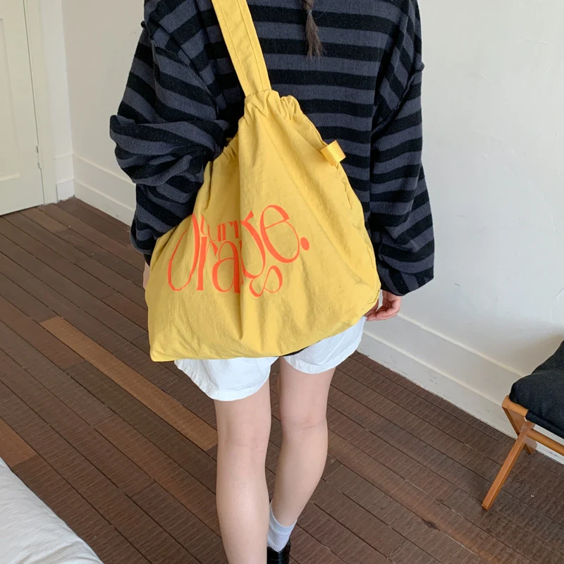 Leichter Reise Schultertasche