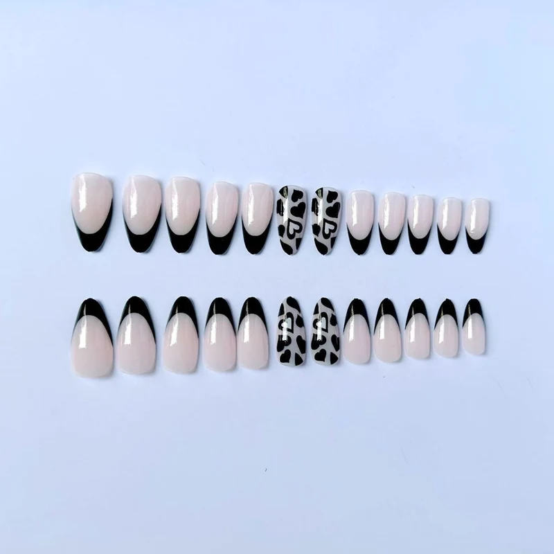 Elegantes Spitz-Französisches Tipps-Nagelkunst-Set