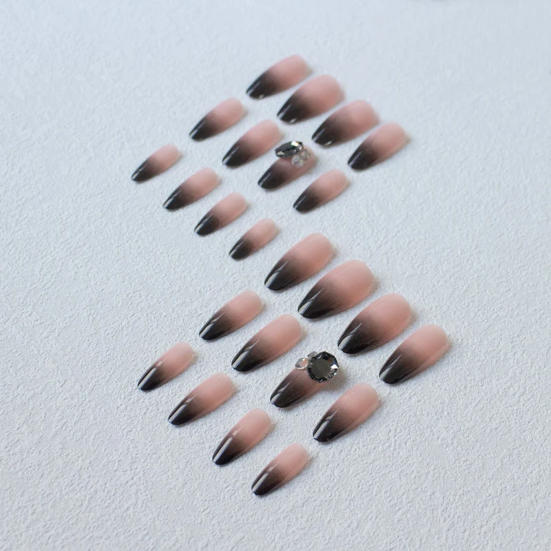 Elegante Ombre Stiletto Nagelkunst Set