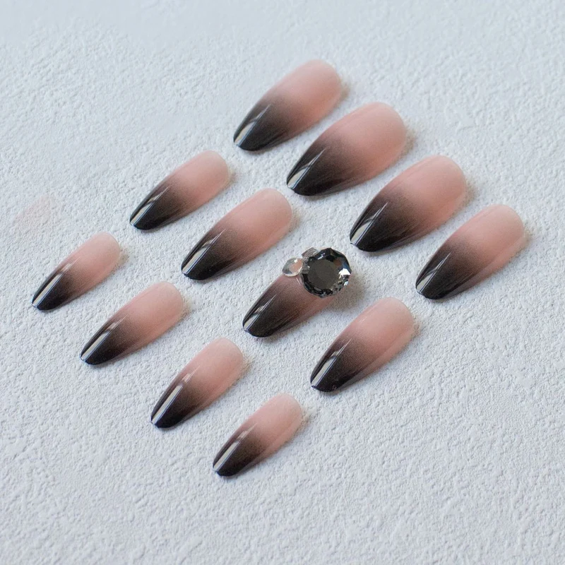 Elegante Ombre Stiletto Nagelkunst Set