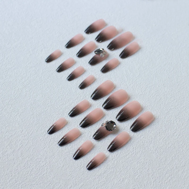 Elegante Ombre Stiletto Nagelkunst Set