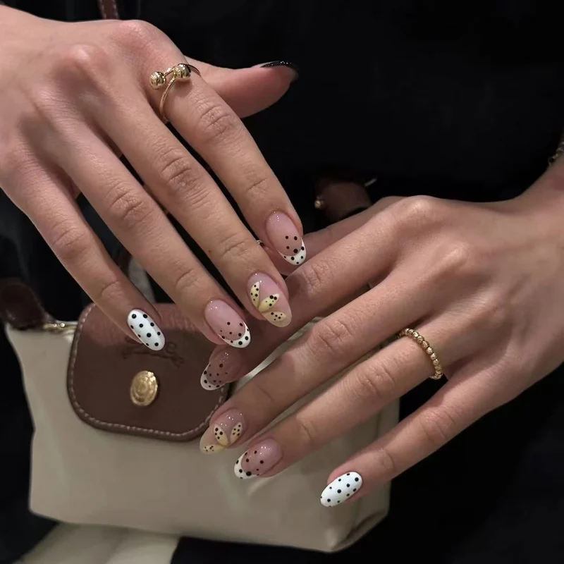 Trendy Pünktchen Nagelkunstkit