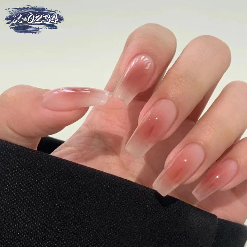 Elegante Ombre Acryl-Nagelverlängerungen