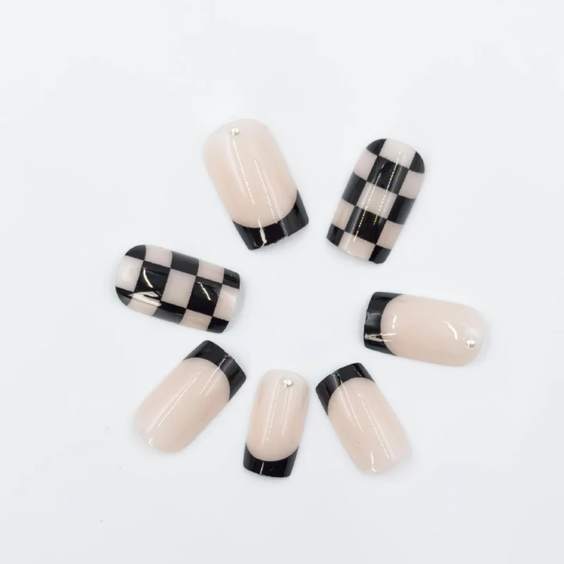 Trendige Schachbrett-Französische Spitze Nagelkunst Set