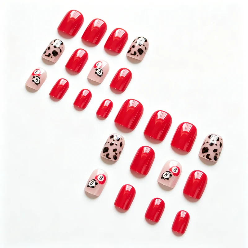 Trendy Tierdruck Nagelkunst