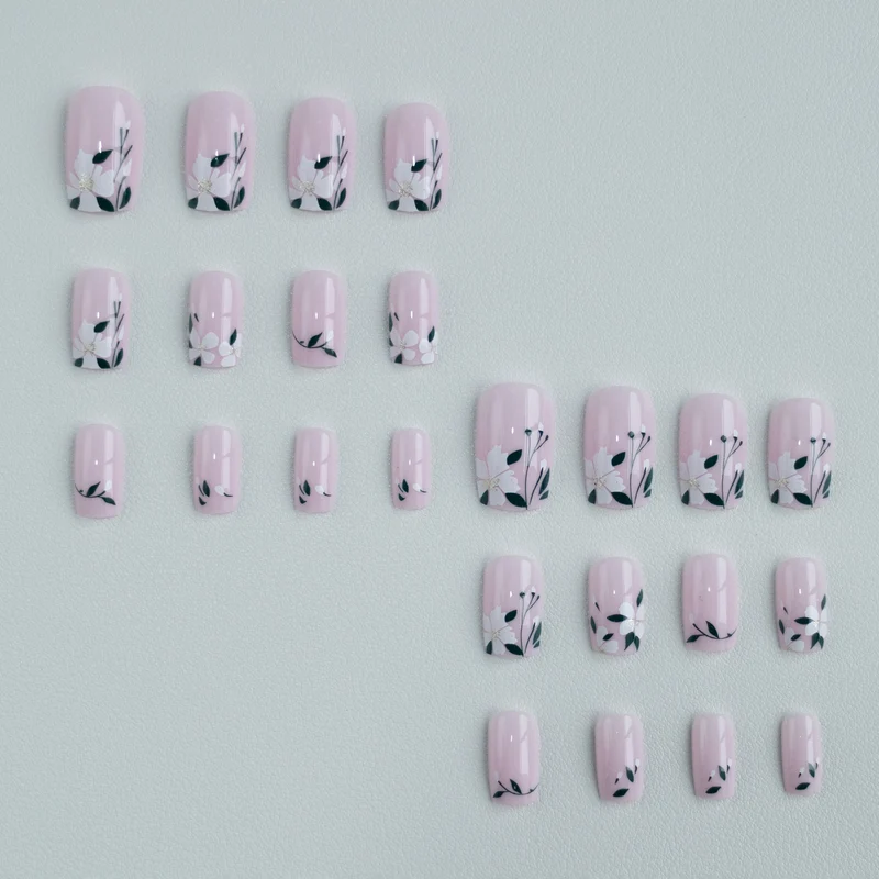 Florale Akzent Nagelkunst