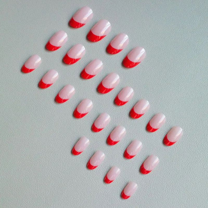 Elegantes French Tip Nagelkunst Set