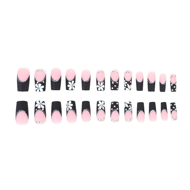 Glamouröses Floral- und Strass-Nagelkunst-Set