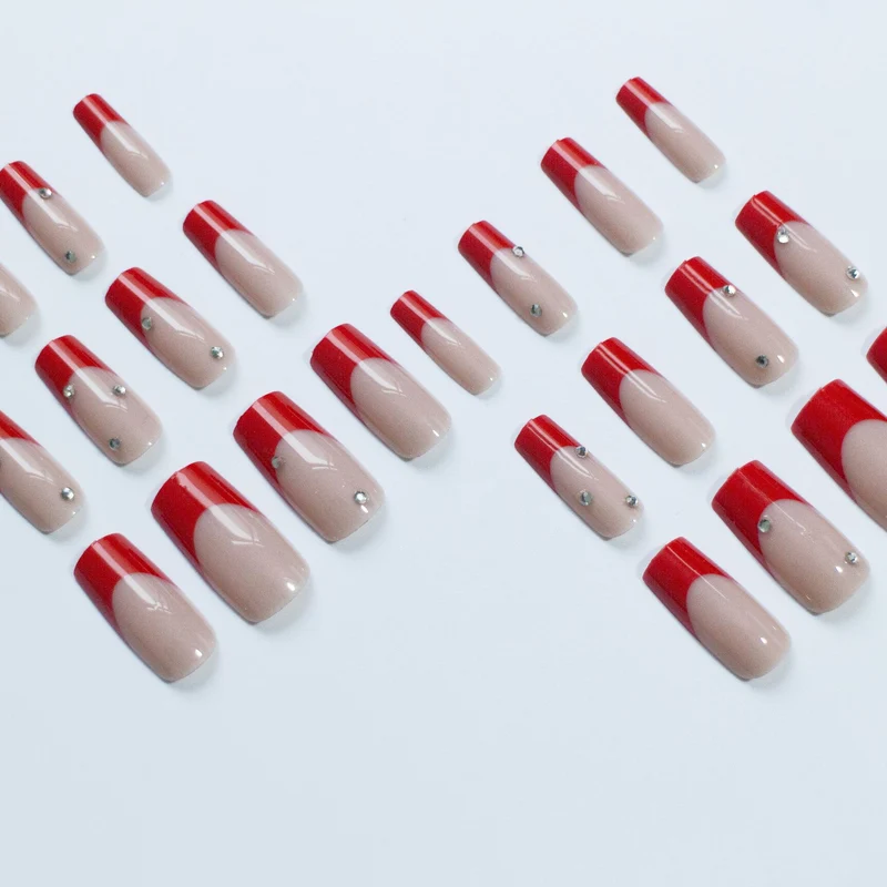 Glamouröse Acryl-Nagelverlängerungen