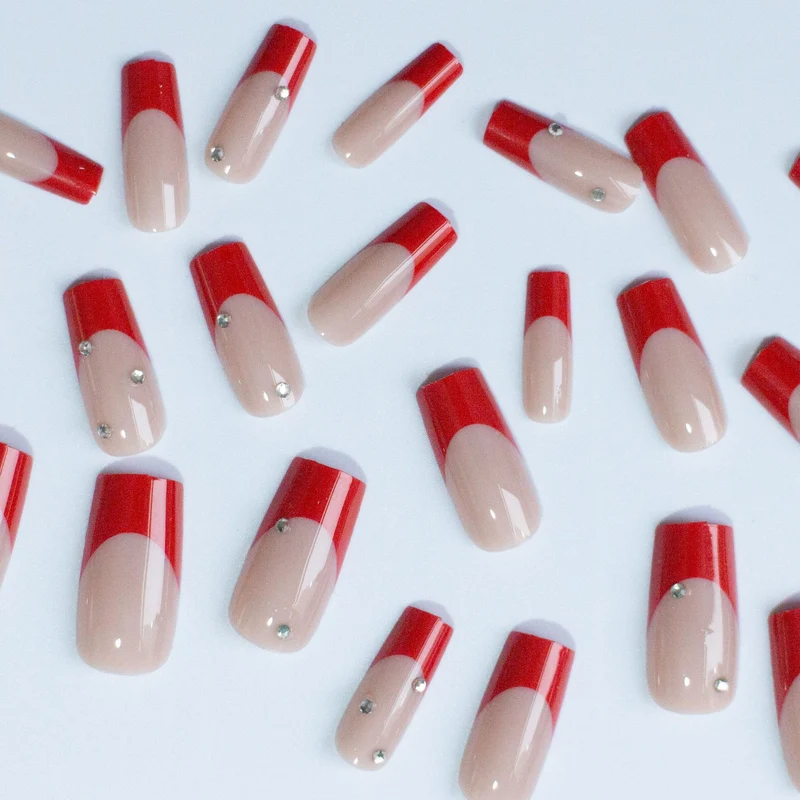 Glamouröse Acryl-Nagelverlängerungen