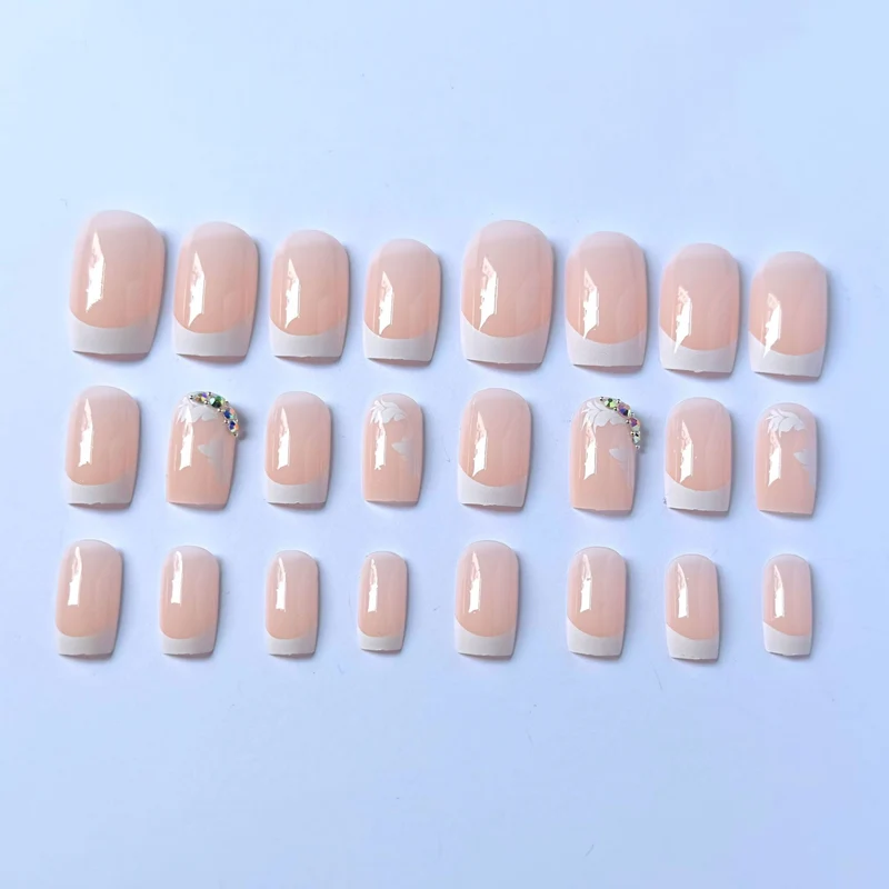 Elegantes Floral-Nagelkunst-Set